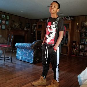 Meet your Posher, Isaiah